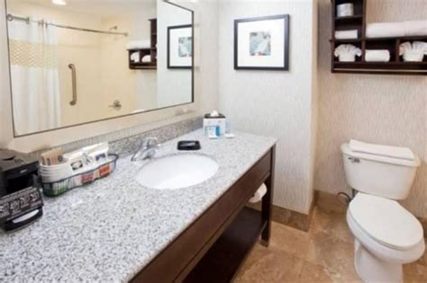 Hampton Inn & Suites Atlanta-Downtown Hotel (Atlanta (GA)) - Deals, Photos & Reviews