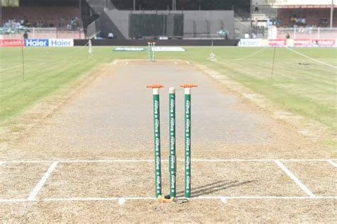 Sharjah Cricket Stadium | Pitch Report | Sharjah Cricket Stadium Records - GET CRICKET INFO