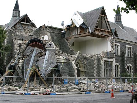 Christchurch earthquake damage - 22 Feb 2011 | Earthquake damage, Christchurch, New zealand ...