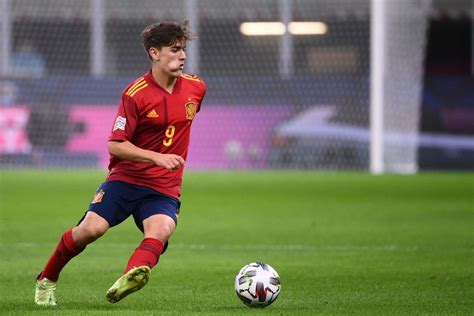 Gavi: Teenager becomes Spain’s youngest international as Italy’s 37 ...