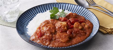 Tomato Curry | Recipes | S&B Foods Global Site