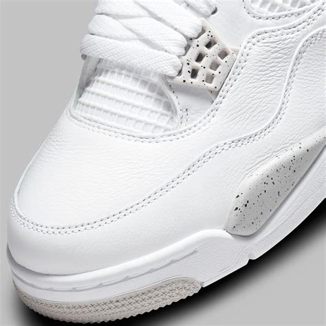 Air Jordan 4 White Tech Grey Black CT8527-100 | SneakerNews.com