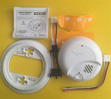 First Alert 9120B Smoke Detector & Alarm, AC Powered With Battery Backup————7 29054513014 | eBay