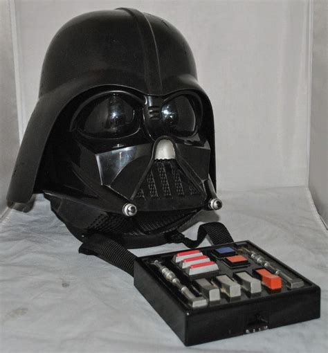 STAR WARS - Darth Vader Voice Changer Helmet in Very Good Working Order ...