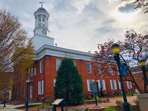 Historic Cumberland County Courthouse in Carlisle, Pennsylvania. Paul Chandler April 2019 ...