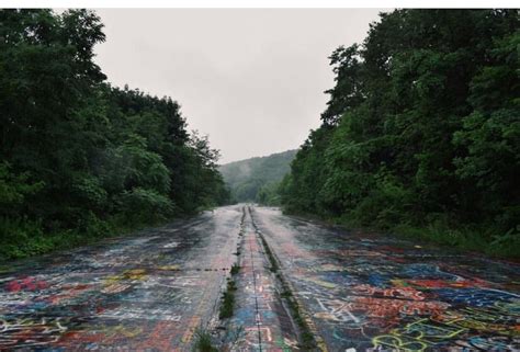 Abandoned Highway , Centralia,Pennsylvania : urbanexploration