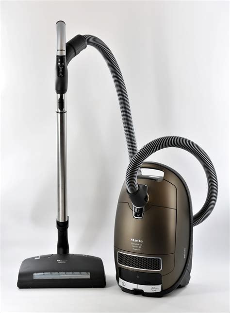 Miele Complete C3 Brilliant | Free Nationwide Shipping