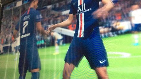 FIFA 20 PSG vs Tottenham - YouTube