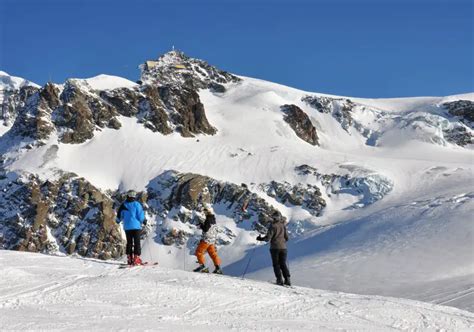 Zermatt Ski Resort Info Guide | Matterhorn Glacier Ski Paradise Switzerland Review