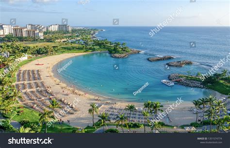 Aerial View Tropical Beach Hawaii Stock Photo 1351574774 | Shutterstock