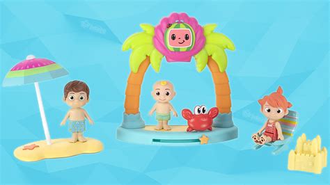 CoComelon Is Ready for Fun in the Sun with a Beach Time Playset - The Toy Insider