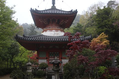 Hiroshima - Mitaki temple pagoda (2)