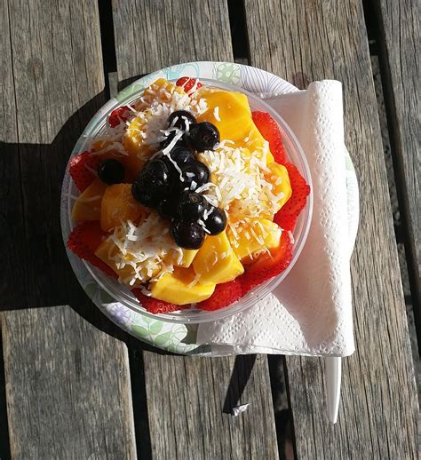 Acai Bowls: A Trend Worth Following - Travel Foodie Mom