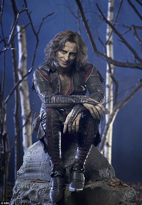 Robert Carlyle returns to Canada for Once Upon A Time | Daily Mail Online