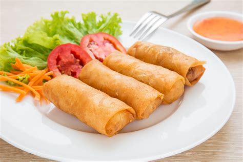 Oven-baked spring rolls | Nutrition Australia