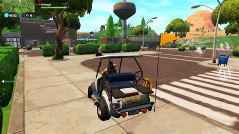 Driving golf cart in Fortnite - YouTube