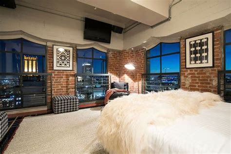 Johnny Depp Lists Five Adjacent Penthouses In Los Angeles - Celebrity ...