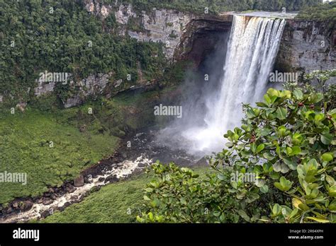 Kaieteur Falls, Kaieteur National Park, Guyana Stock Photo - Alamy