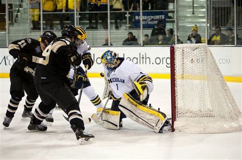 Live blog: WMU hockey hosts Michigan in the first game of the CCHA Tournament quarterfinals ...