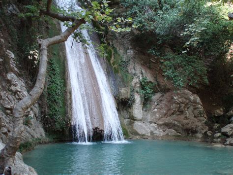 Beautiful waterfalls in Greece | protothemanews.com