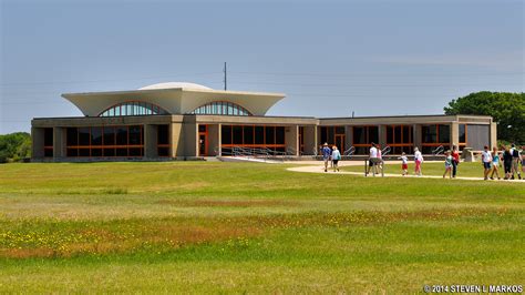 Wright Brothers National Memorial | VISITOR CENTER