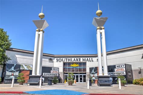 Southlake Mall - Stephen Elliott Homes