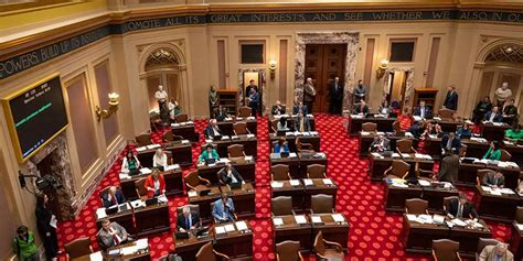 Minnesota Legislature passes $72 billion budget; ends session - Austin Daily Herald | Austin ...