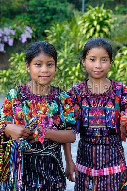 Girls wearing traditional Guatemalan dresses | GUATEMALAN-MAYAS ...