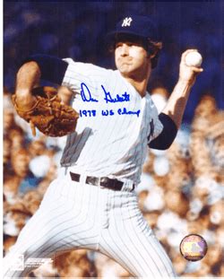 AUTOGRAPHED DON GULLETT 8x10 New York Yankees Photo - Main Line Autographs