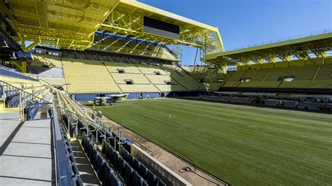 El Estadio de la Cerámica ya se prepara para el Villarreal-Valencia ...