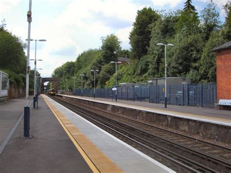 Winchester Station looking South © Paul Gillett :: Geograph Britain and ...