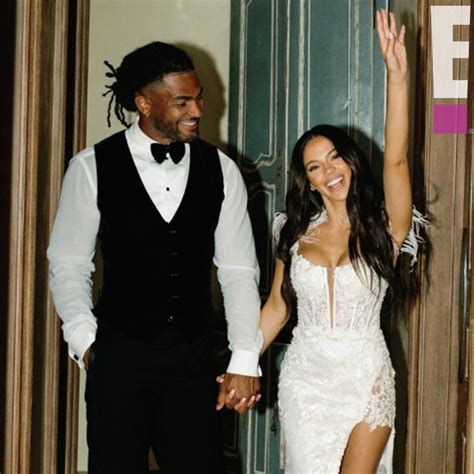 Bachelor Nation’s Sydney Hightower Marries NFL Player Fred Warner - E ...