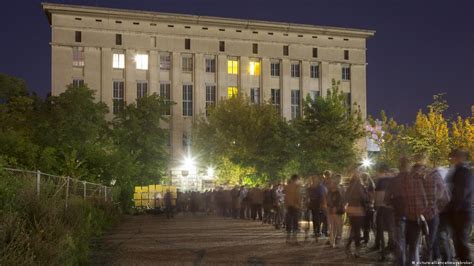 Arriba 30+ imagen berghain club berlin - Abzlocal.mx