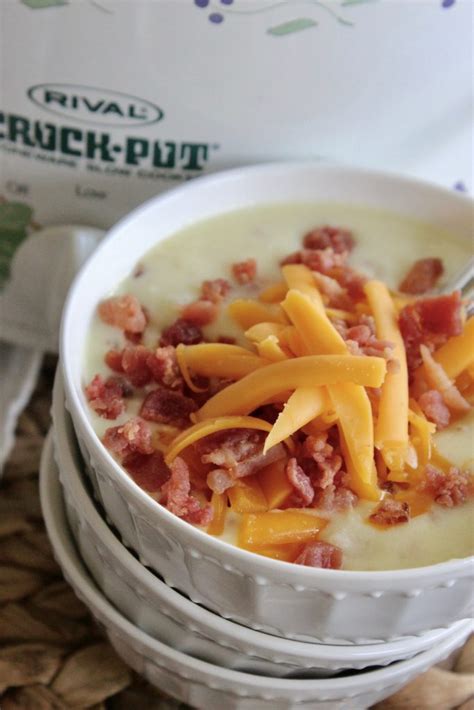 Easy Crockpot Hashbrown Potato Soup