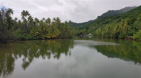 Huahine sightseeing tour - Triptahiti