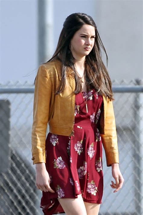 SHAILENE WOODLEY on the Set of The Secret Life of the American Teenager in Los Angeles – HawtCelebs