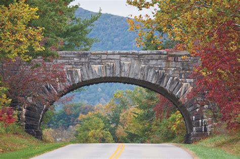 1. Blue Ridge Parkway (North Carolina & Virginia) | Scenic drive ...