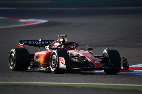 Carlos Sainz (Ferrari SF-23), Turn 2, 2023 Pre-season testing (day 3 ...