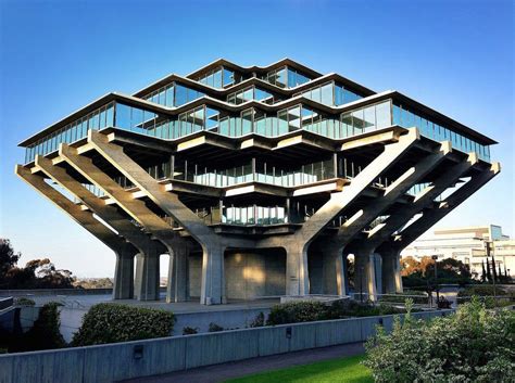 The 10 Most Beautiful Buildings In San Diego | Edifici, San diego ...