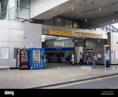 Shoreditch High Street Station in east London Stock Photo: 62044598 - Alamy