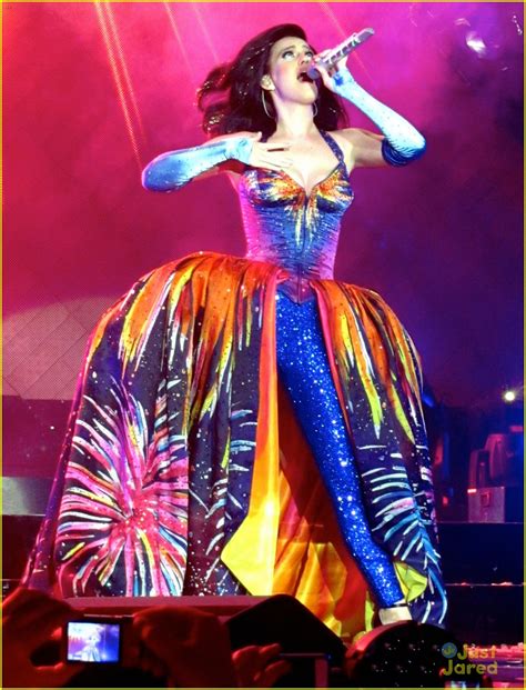 Full Sized Photo of see all of katy perry crazy prismatic tour costumes ...