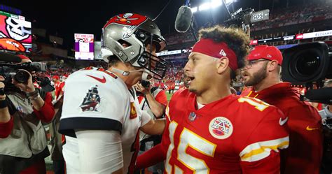 Chiefs' Patrick Mahomes Says It Seems 'Impossible' to Match Tom Brady's Legacy | News, Scores ...