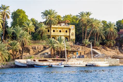 Boats and House by the Bank of Nile River Stock Image - Image of marina ...