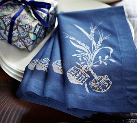 Hanukkah Napkins, Set of 6 | Hanukkah decorations, Holiday decor christmas, Chanukah decor