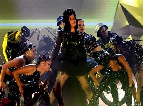 Cardi B Opens iHeartRadio Music Awards With Energetic Performance of ...