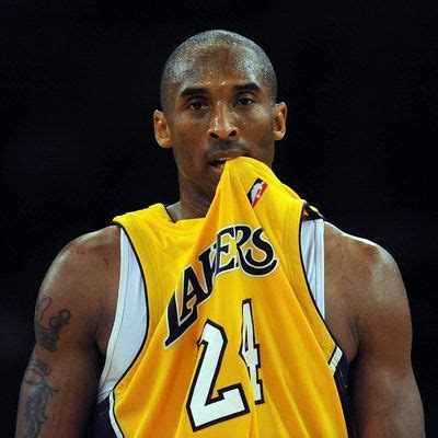 Kobe Bryant Biting His Shirt Wallpaper - kobe bryant wallpaper hd