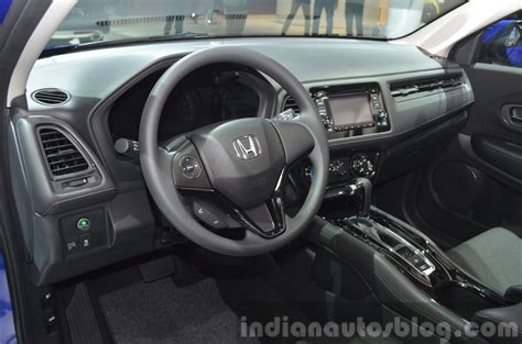 Honda Vezel interior at Auto Shanghai 2015