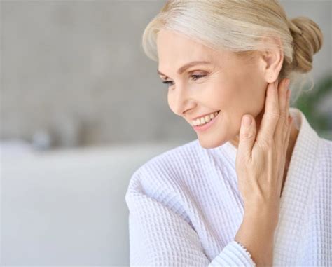 Boston Cosmetic Dentist What Is Cervical Abrasion-Beacon Place Dental Group - Brookline, Boston MA