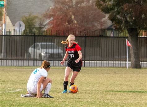 Fresno City College Women’s Soccer team survives in penalty shootout.