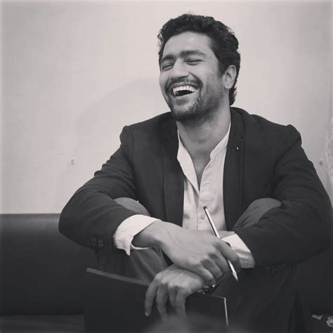 Vicky Kaushal Wallpapers - Wallpaper Cave